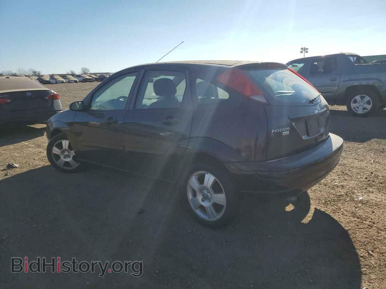 2007 FORD FOCUS - VIN: 1FAHP37N77W349798 - Фото 2