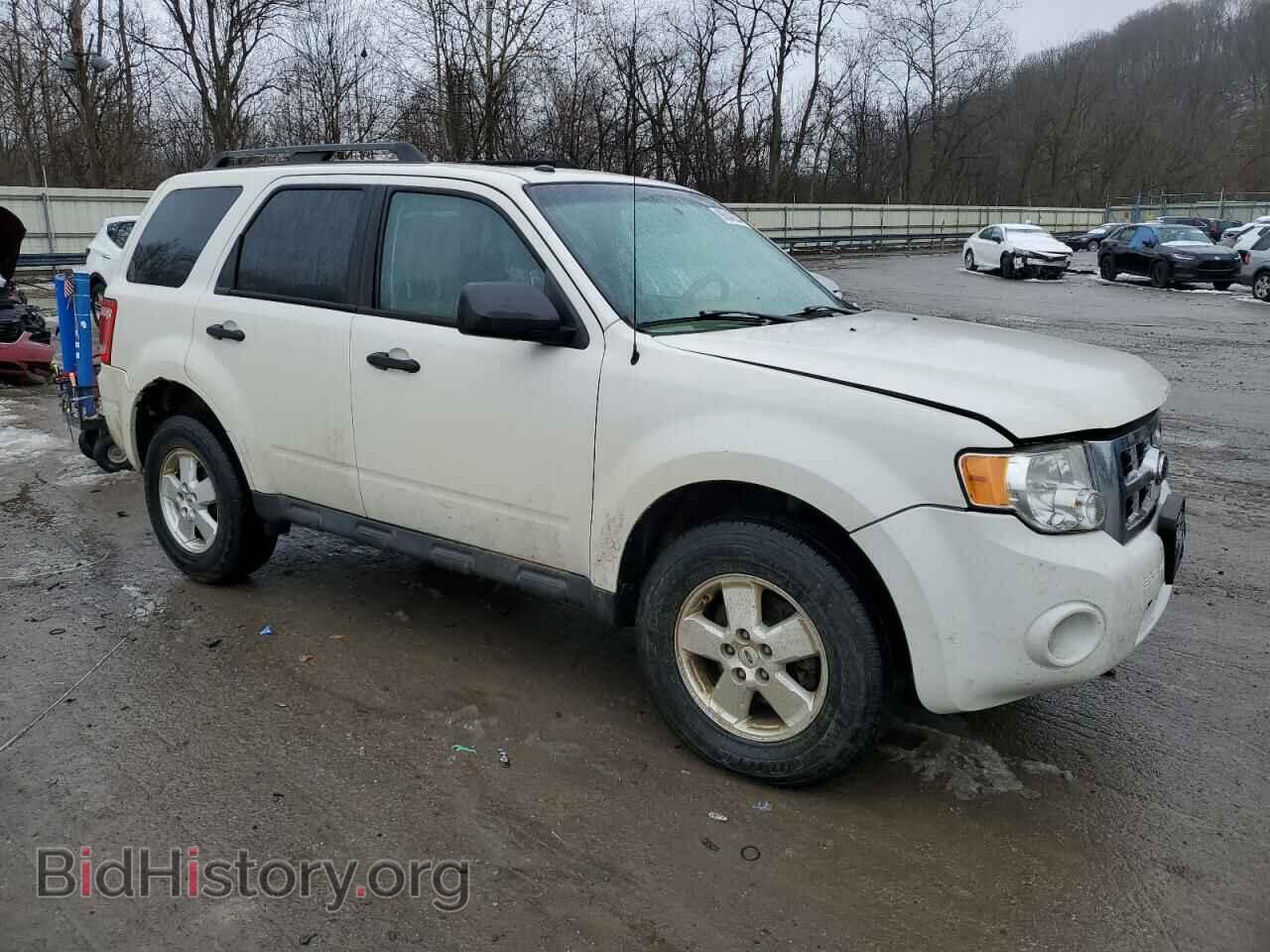 2011 FORD ESCAPE - VIN: 1FMCU0D72BKC15844 - Фото 4