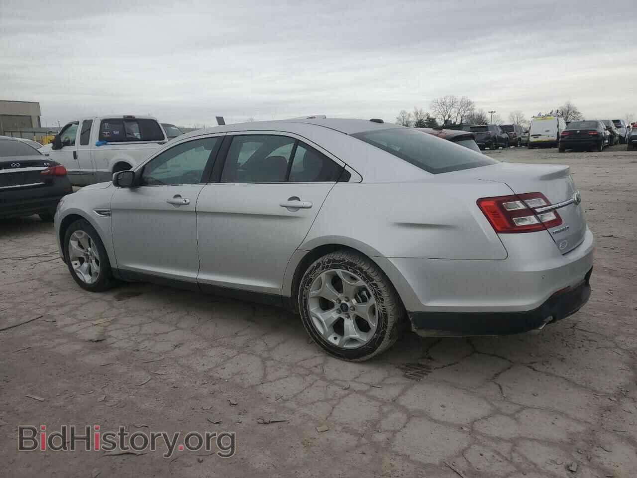 2013 FORD TAURUS - VIN: 1FAHP2E87DG188091 - Фото 2