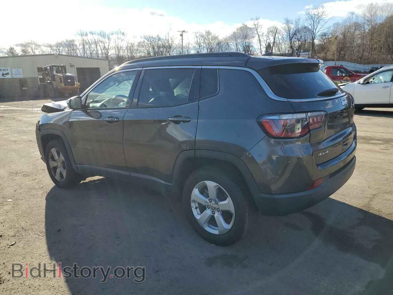 2018 JEEP COMPASS - VIN: 3C4NJDBB8JT453909 - Photo 2