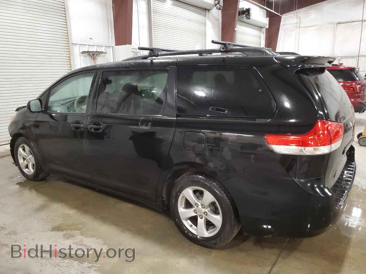 2012 TOYOTA All Models - VIN: 5TDKK3DC1CS265097 - Фото 2