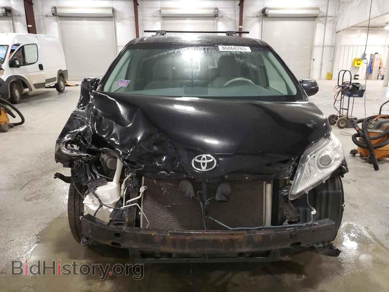 2012 TOYOTA All Models - VIN: 5TDKK3DC1CS265097 - Фото 5