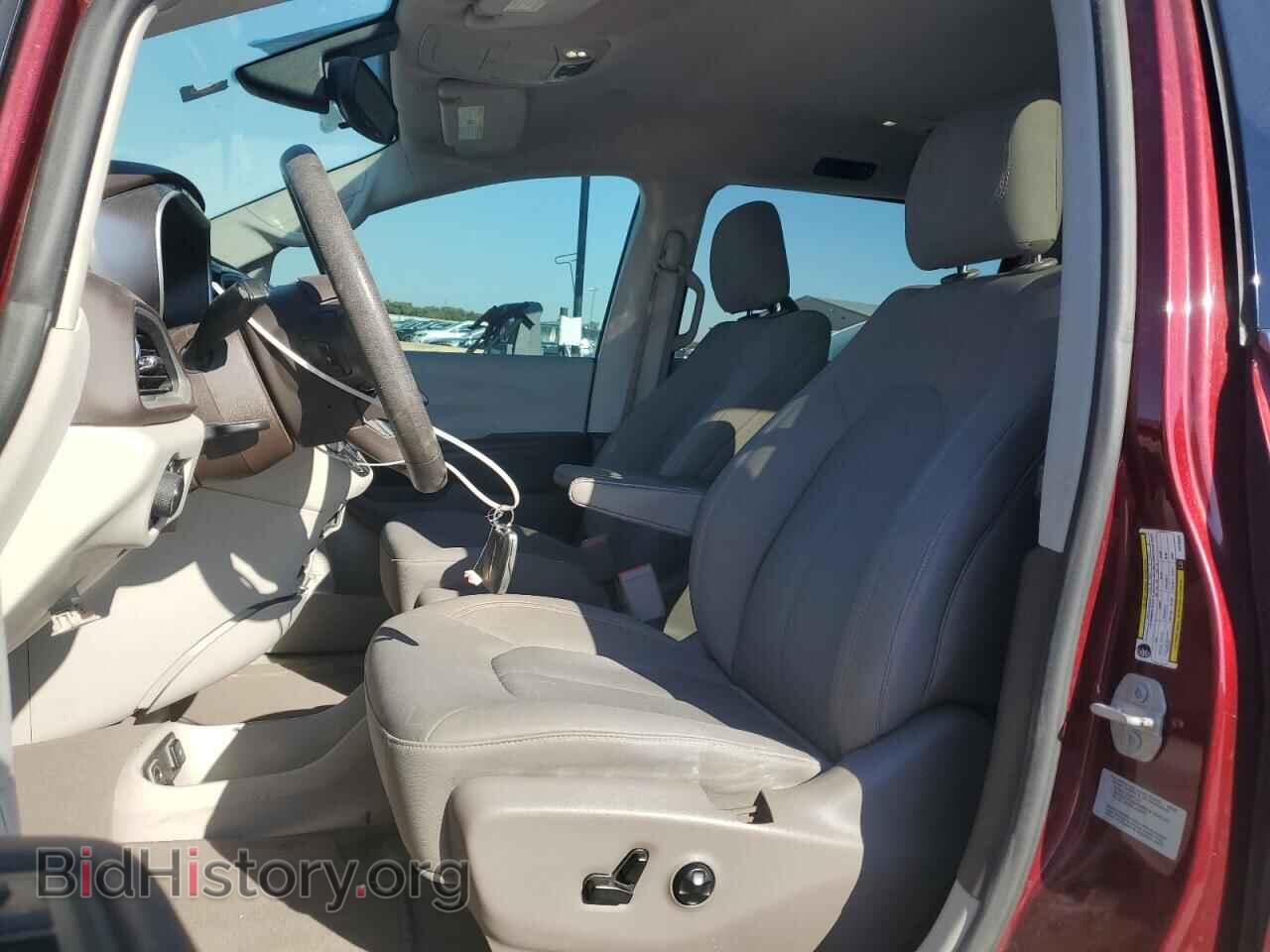 2017 CHRYSLER PACIFICA - VIN: 2C4RC1DGXHR703845 - Фото 7