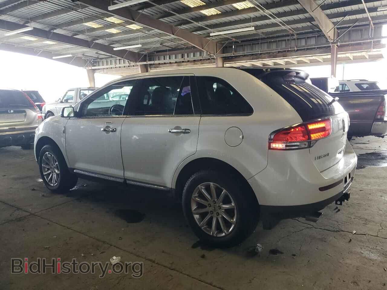 2013 LINCOLN MKX - VIN: 2LMDJ8JK7DBL19252 - Photo 2