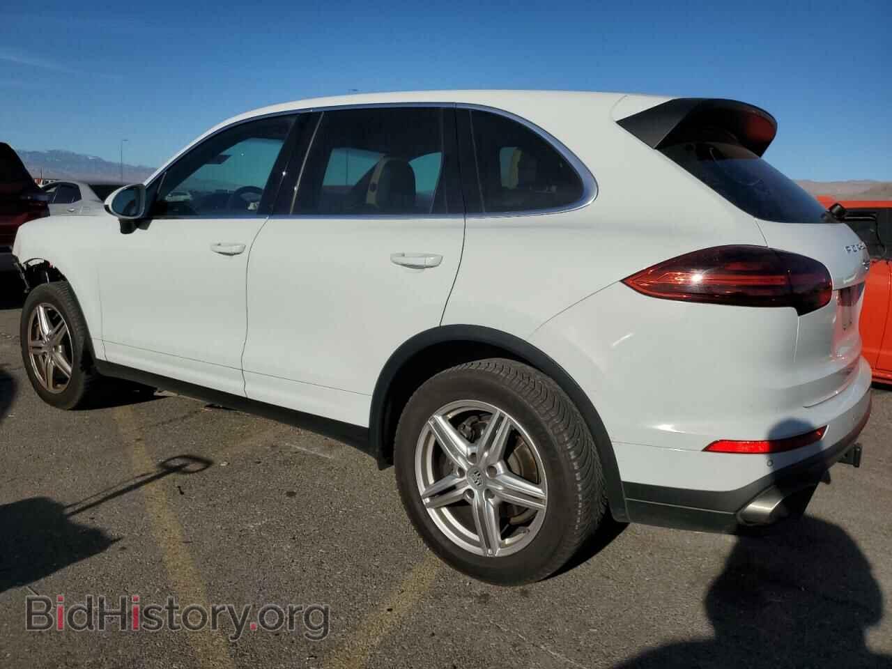 2018 PORSCHE CAYENNE - VIN: WP1AA2A20JKA04616 - Фото 2