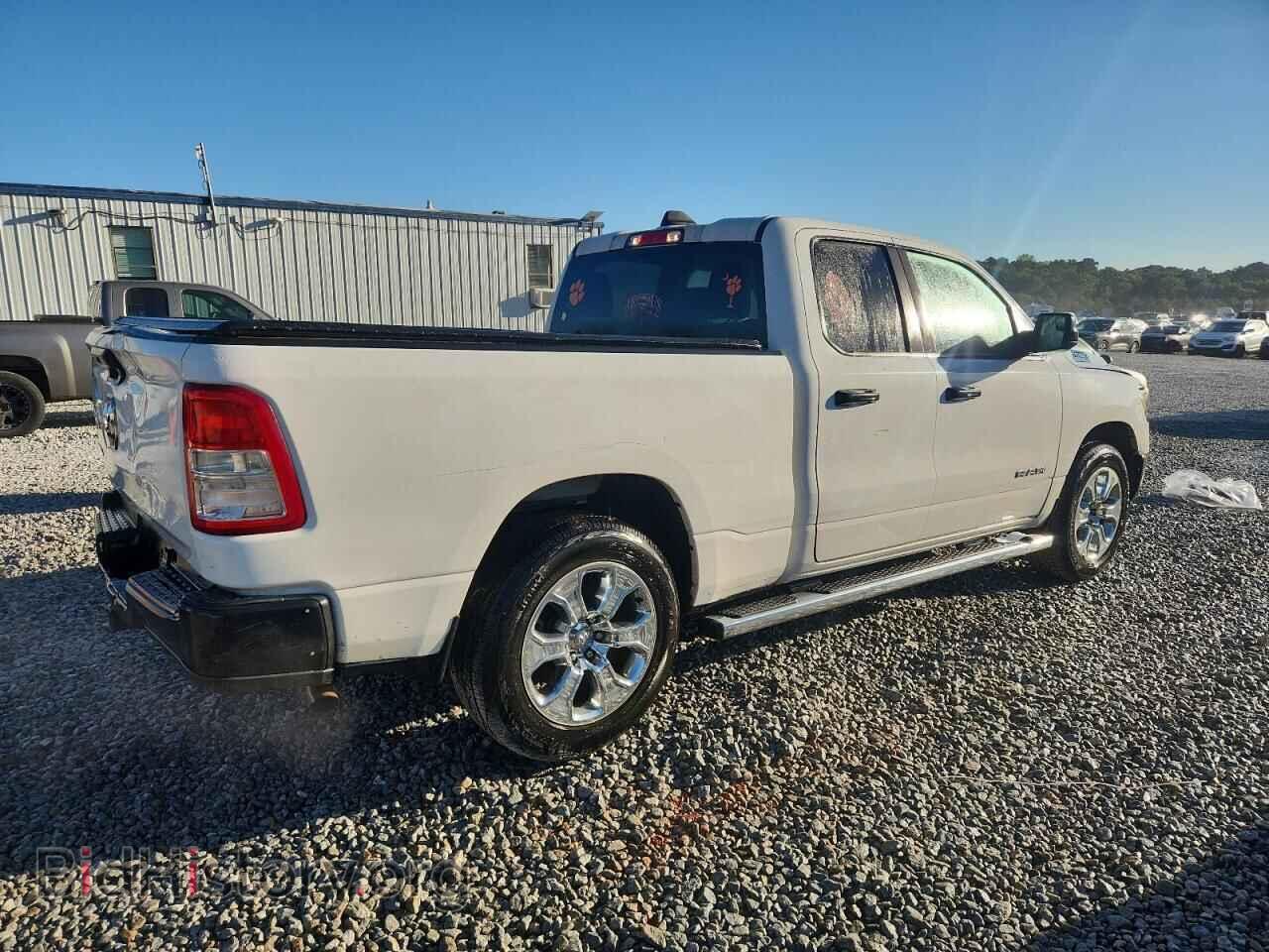 2020 RAM 1500 - VIN: 1C6RREAG0LN305101 - Фото 3
