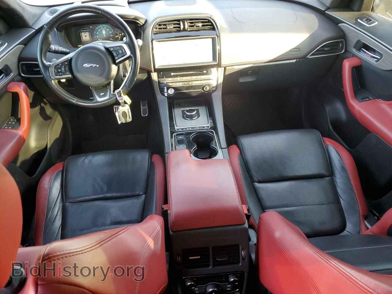 2017 JAGUAR F-PACE - VIN: SADCM2BV9HA499784 - Фото 8