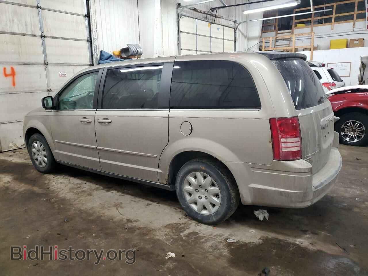 2009 CHRYSLER MINIVAN - VIN: 2A8HR44E39R542551 - Фото 2
