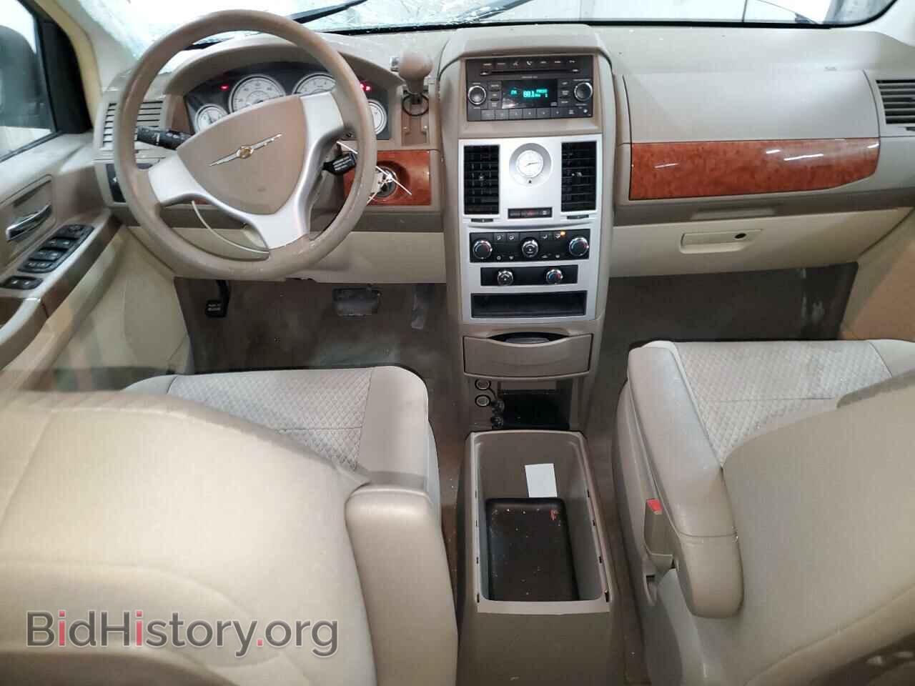 2009 CHRYSLER MINIVAN - VIN: 2A8HR44E39R542551 - Фото 8