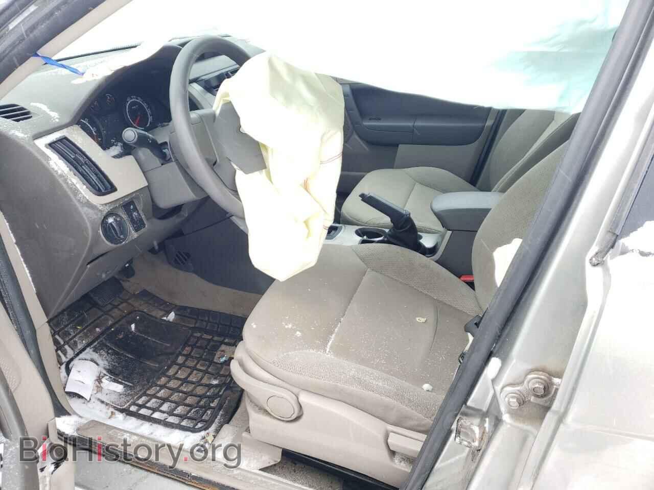2008 FORD FOCUS - VIN: 1FAHP34N18W104792 - Photo 7