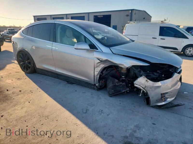 2018 Tesla MODEL X (VIN 5YJXCAE20JF091876) — photo 4 of 15