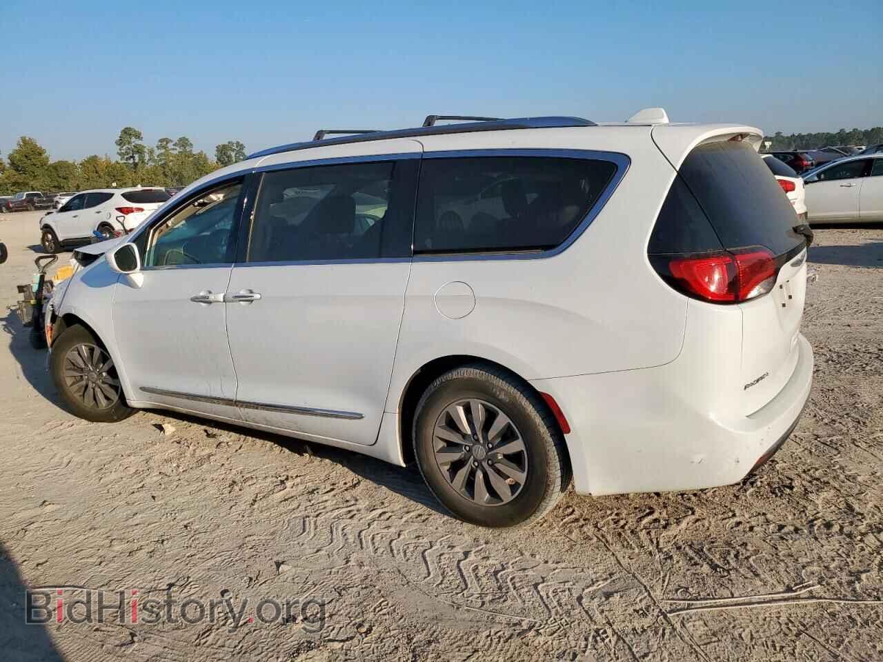 2020 CHRYSLER PACIFICA - VIN: 2C4RC1EG9LR173164 - Photo 2