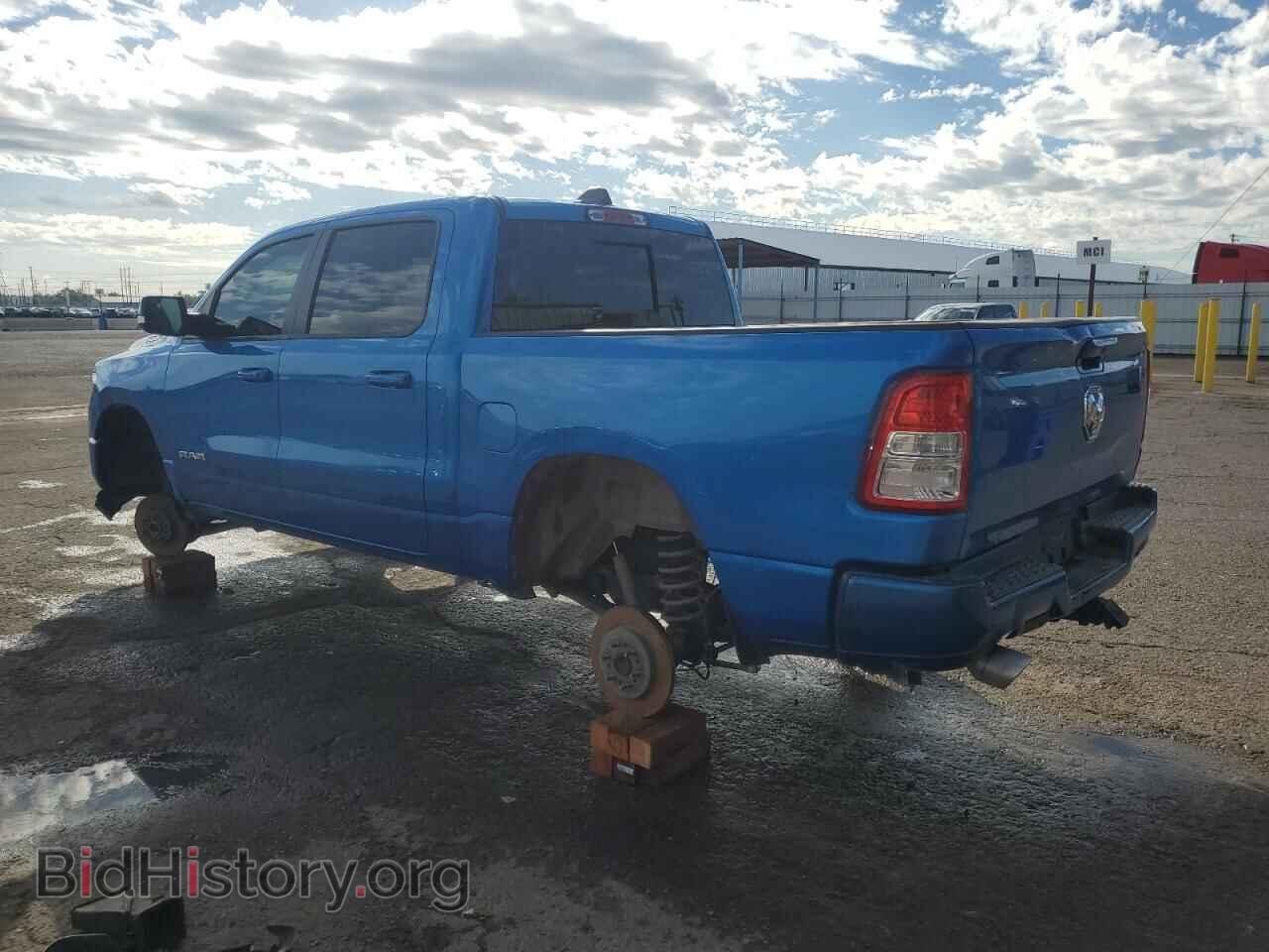 2020 RAM 1500 - VIN: 1C6SRFFT3LN310676 - Фото 2