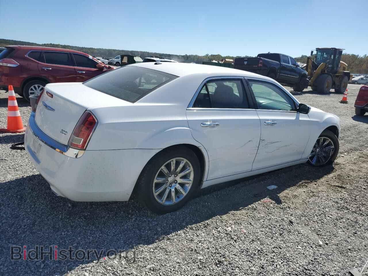 2012 CHRYSLER 300 - VIN: 2C3CCACG2CH192495 - Фото 3