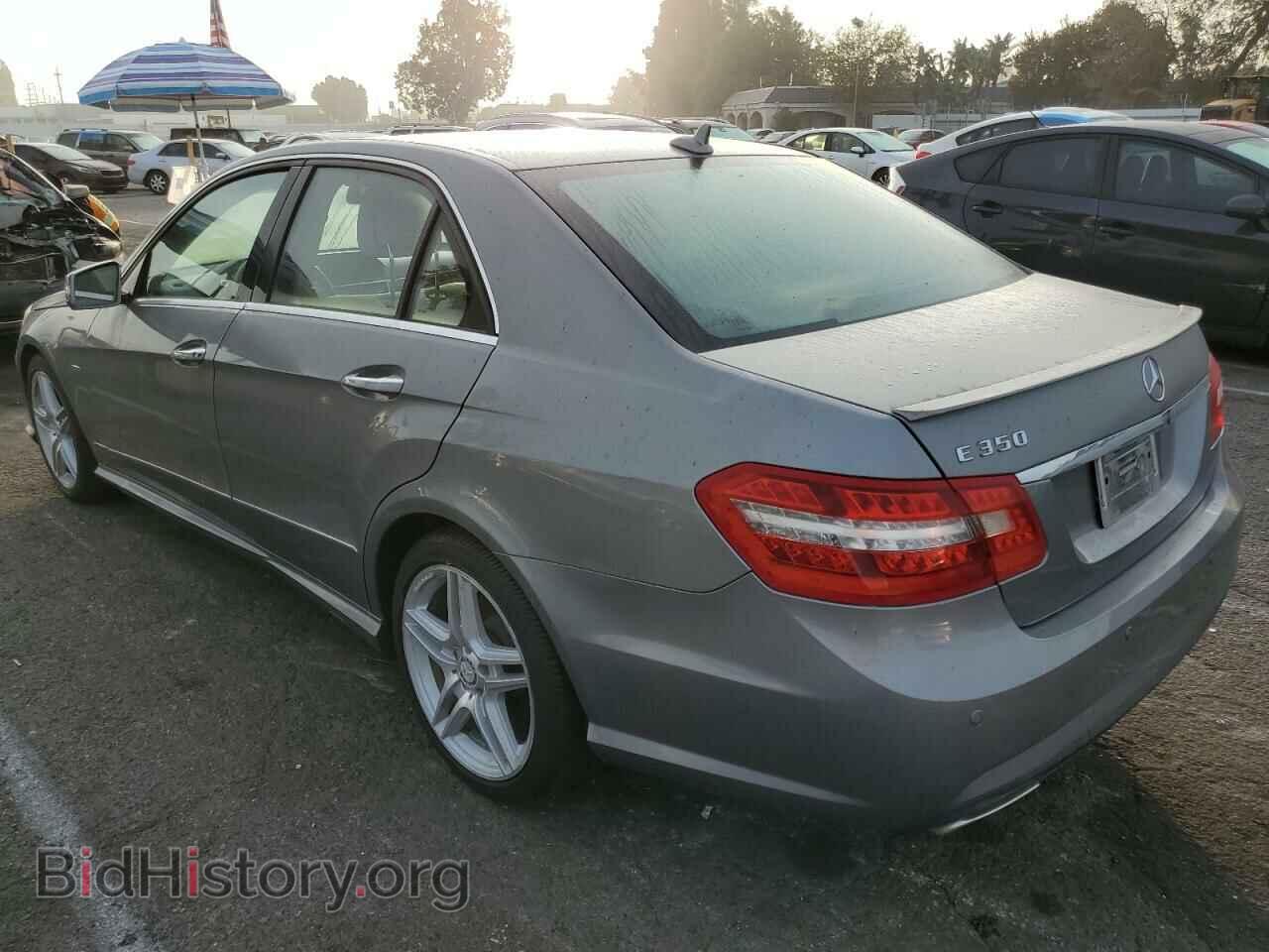 2012 MERCEDES-BENZ E-CLASS - VIN: WDDHF5KB8CA569289 - Фото 2