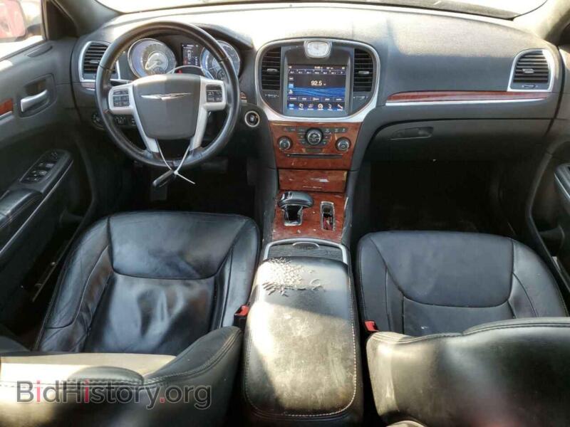 2014 Chrysler 300 (VIN 2C3CCAAG3EH175646) — фото 8 из 12