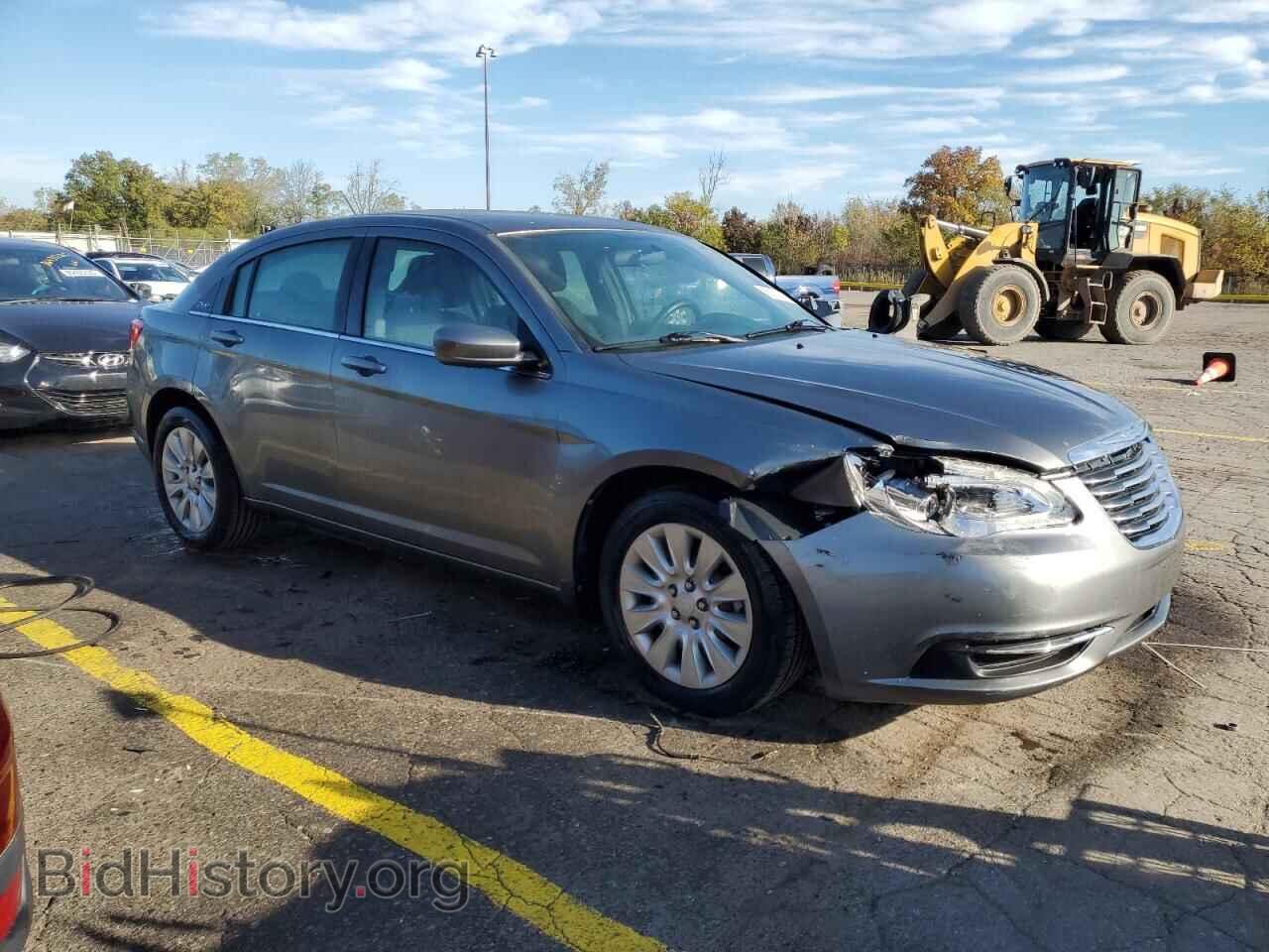 2013 CHRYSLER 200 - VIN: 1C3CCBAB8DN642382 - Фото 4