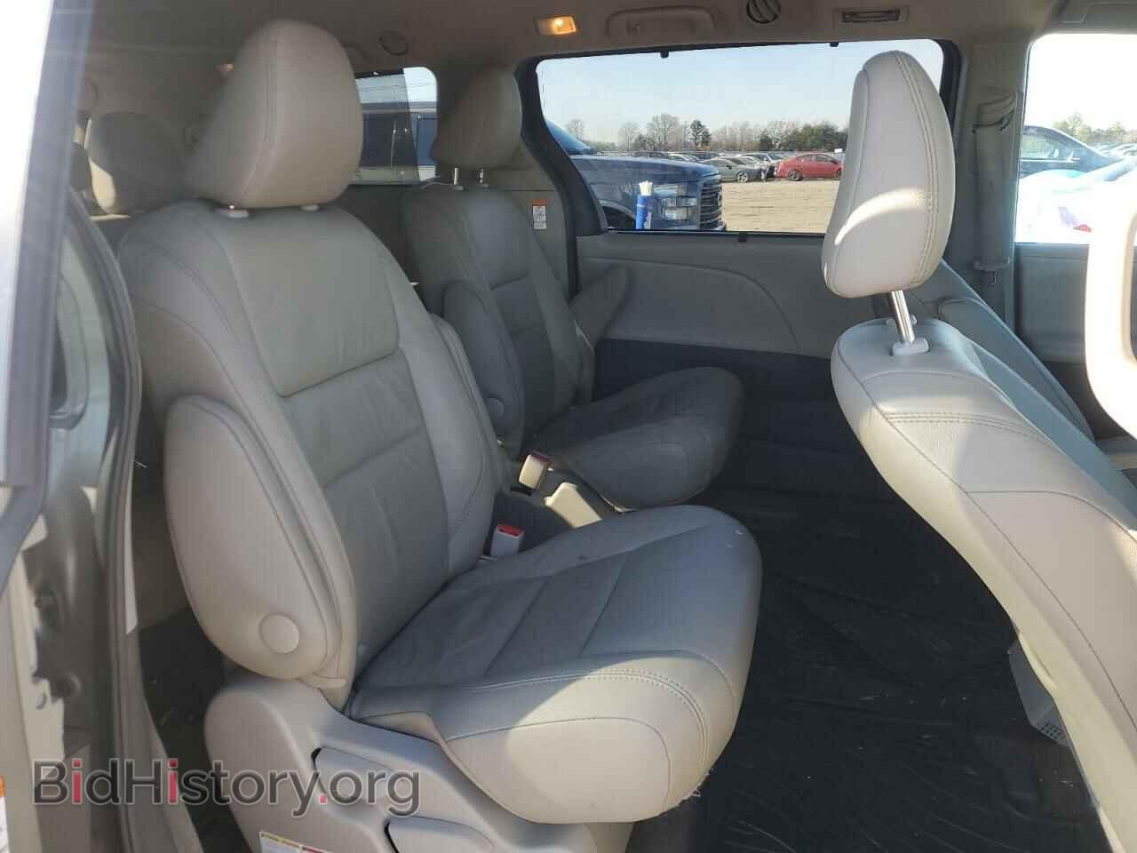 2017 TOYOTA All Models - VIN: 5TDDZ3DC9HS168628 - Фото 11