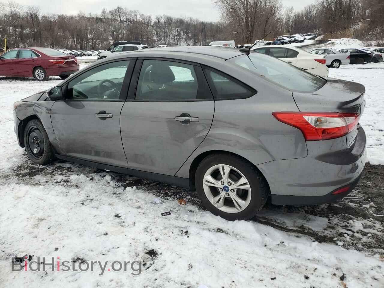 2013 FORD FOCUS - VIN: 1FADP3F22DL258473 - Фото 2