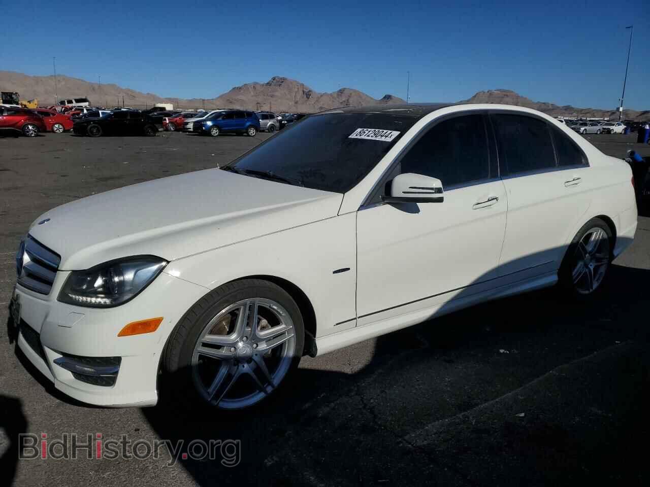 Фотография WDDGF4HB1CF854402 - MERCEDES-BENZ C-CLASS 2012