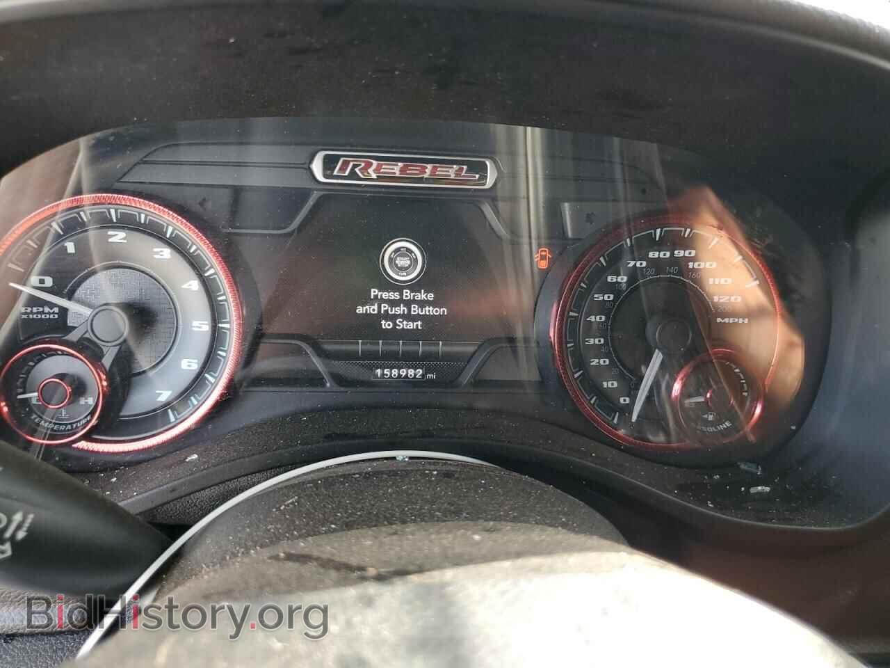 2019 RAM 1500 - VIN: 1C6SRFLT6KN724120 - Фото 9