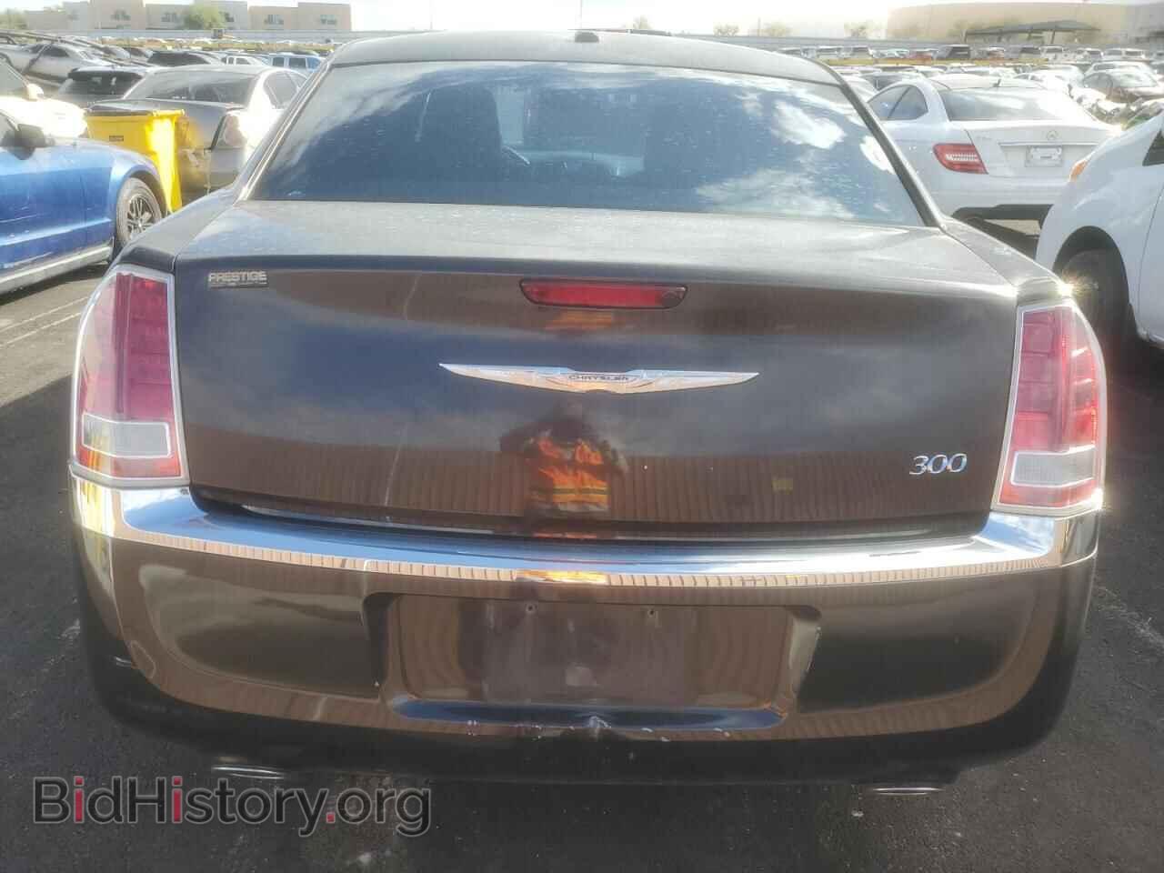 2012 CHRYSLER 300 - VIN: 2C3CCAAG4CH216962 - Фото 6
