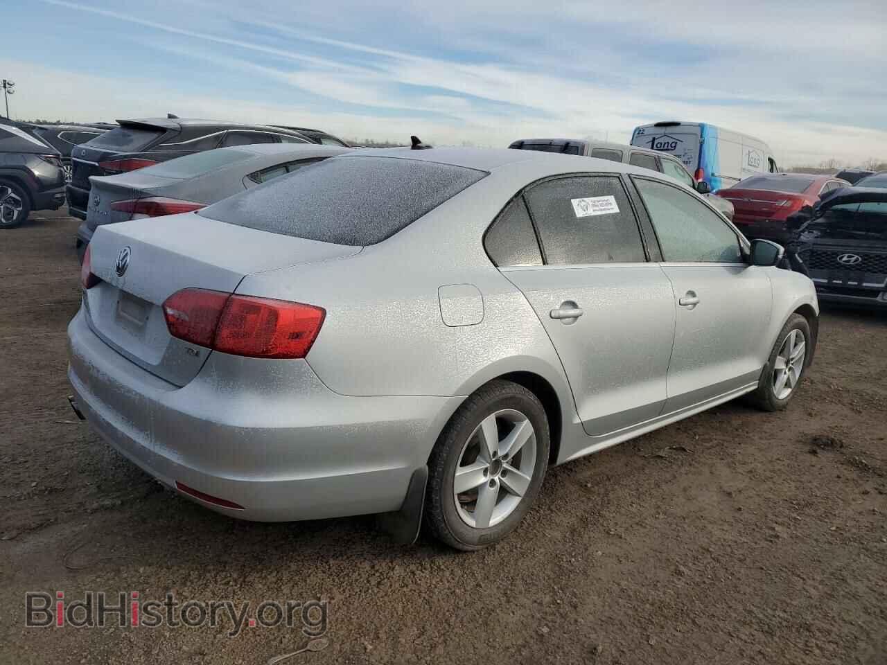 2014 VOLKSWAGEN JETTA - VIN: 3VW3L7AJ3EM435469 - Фото 3