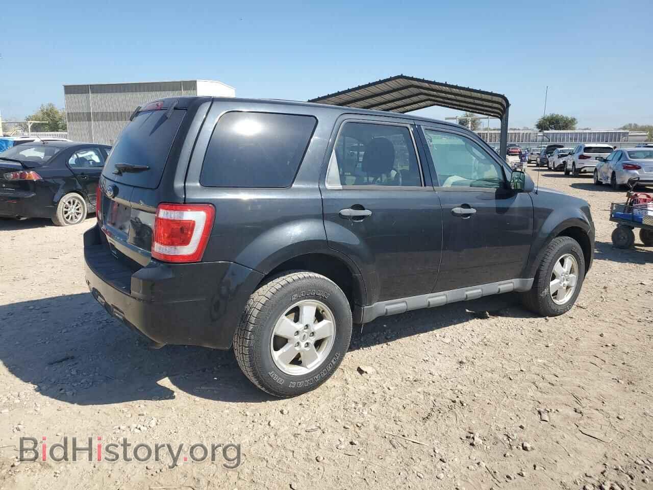 2011 FORD ESCAPE - VIN: 1FMCU0C76BKB73955 - Фото 3