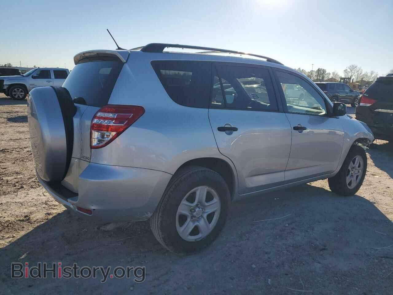 2011 TOYOTA RAV4 - VIN: 2T3BF4DV4BW114456 - Фото 3