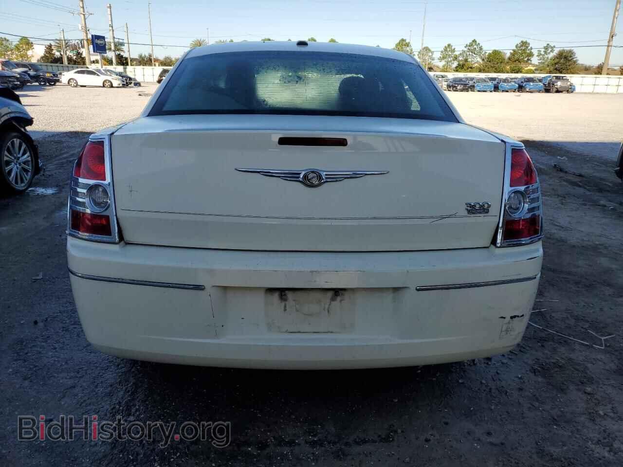 2009 CHRYSLER 300 - VIN: 2C3LA53V79H575157 - Фото 6