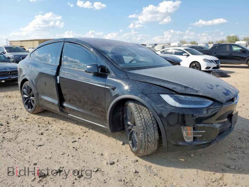 2017 Tesla MODEL X (VIN 5YJXCBE21HF050463) — photo 4 of 14