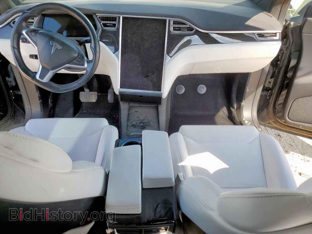 2017 TESLA MODEL X - VIN: 5YJXCBE21HF050463 - Photo 8