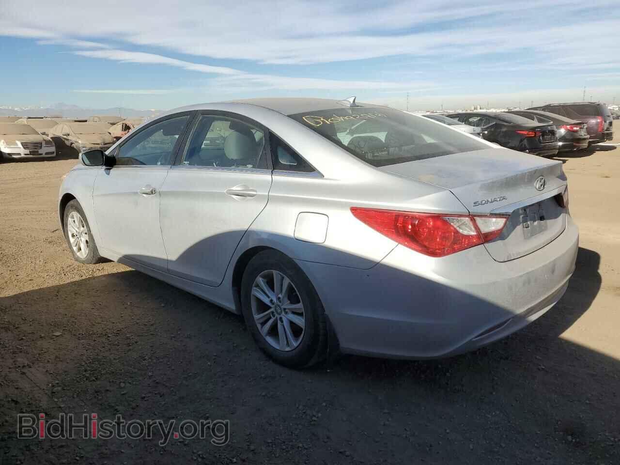 2013 HYUNDAI SONATA - VIN: 5NPEB4AC9DH669733 - Фото 2