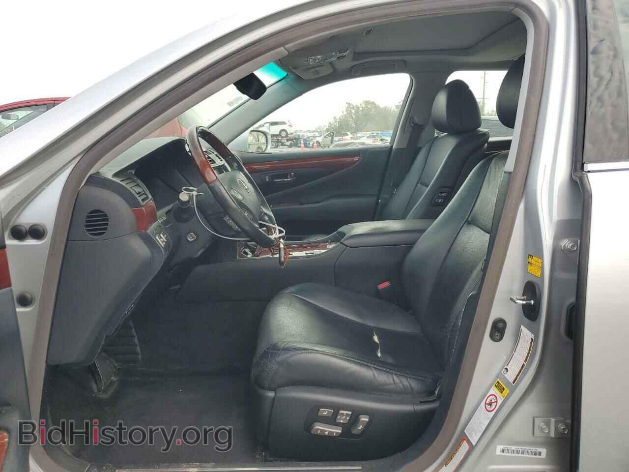 2007 LEXUS LS460 - VIN: JTHGL46FX75004898 - Photo 7
