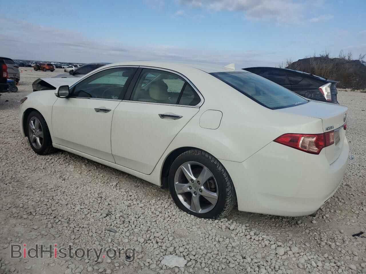 2011 ACURA TSX - VIN: JH4CU2F65BC011343 - Фото 2