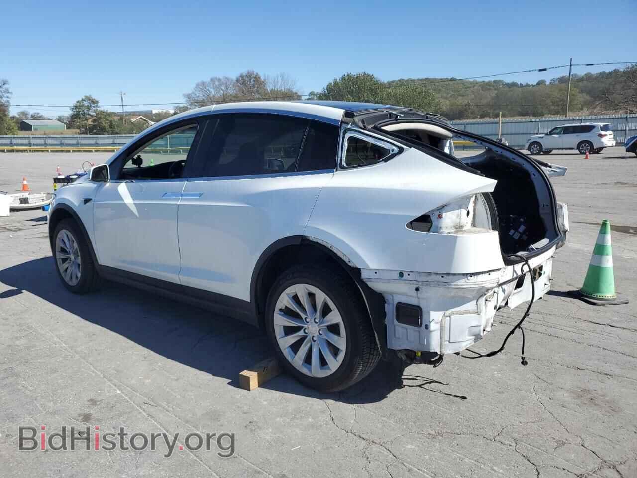 2019 TESLA MODEL X - VIN: 5YJXCBE29KF151600 - Фото 2