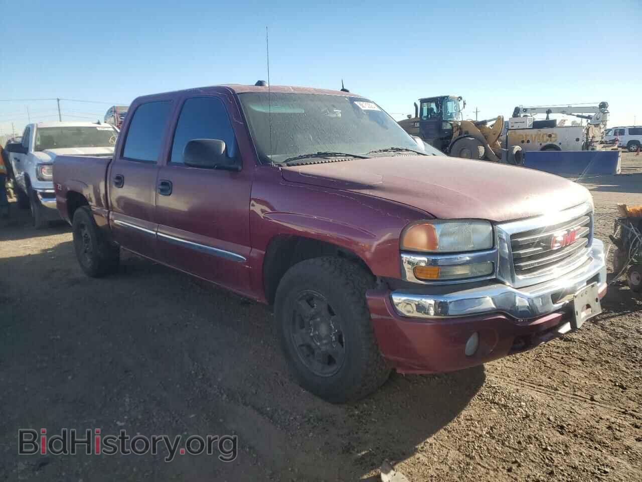 2005 GMC SIERRA - VIN: 2GTEK13T351358541 - Фото 4