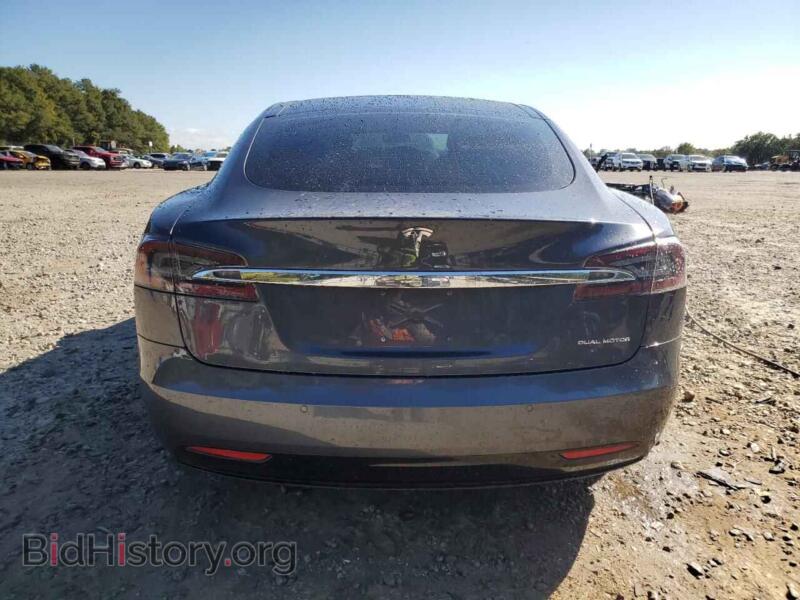 2016 Tesla MODEL S (VIN 5YJSA1E22GF175044) — photo 6 of 14
