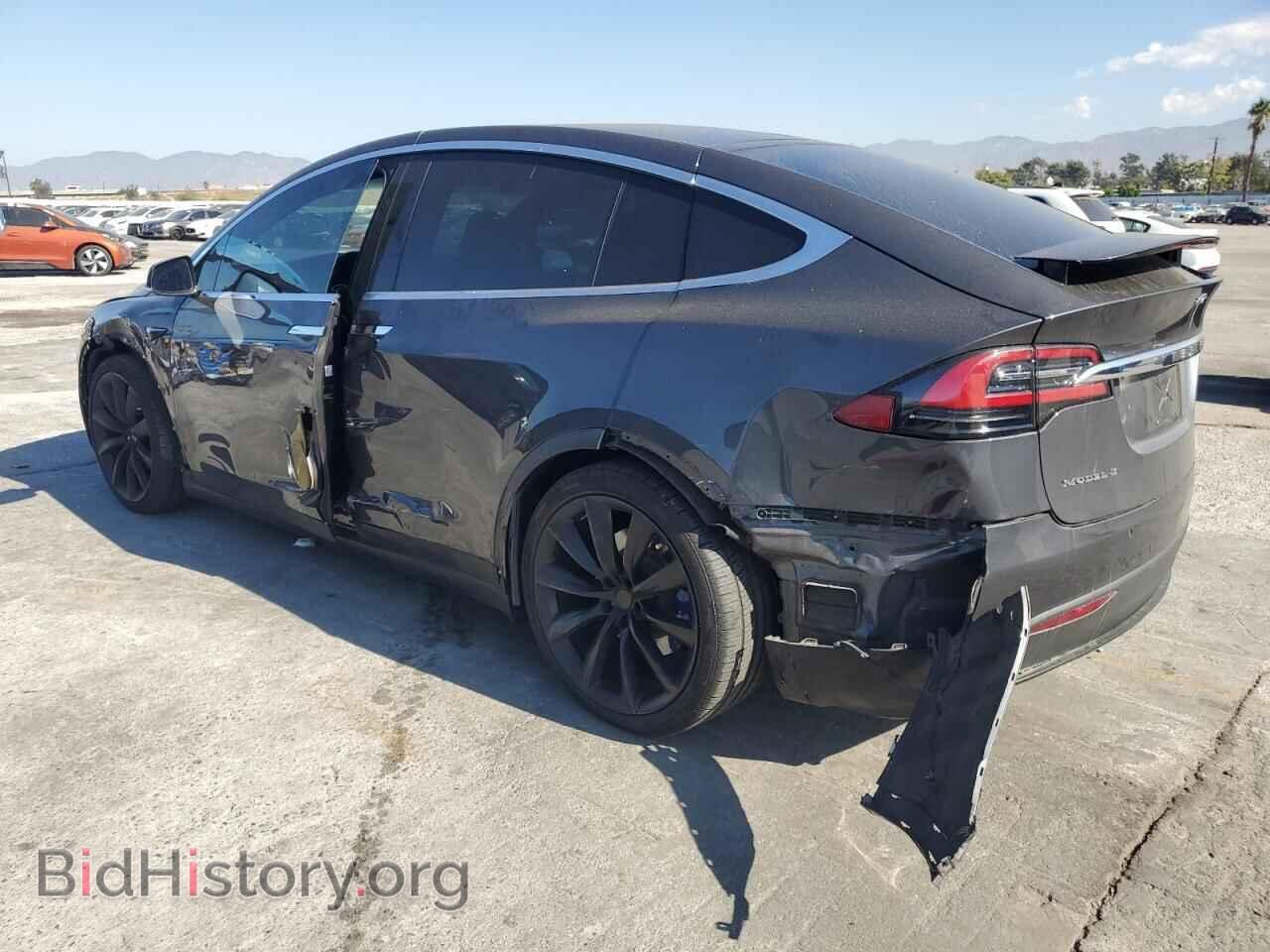 2018 TESLA MODEL X - VIN: 5YJXCBE20JF119004 - Фото 2