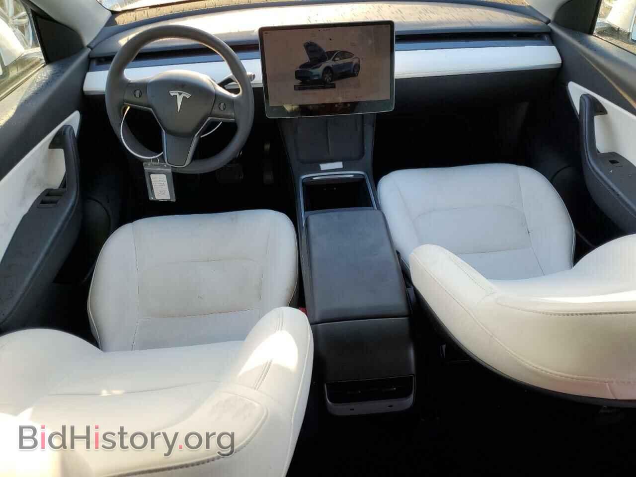 2022 TESLA MODEL Y - VIN: 7SAYGAEE3NF358357 - Фото 8