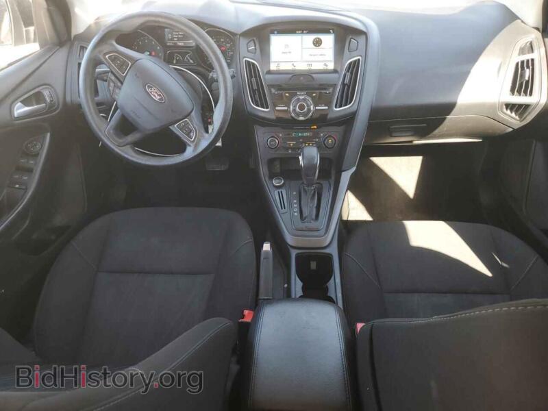 2017 Ford FOCUS (VIN 1FADP3M2XHL224905) — фото 8 из 12