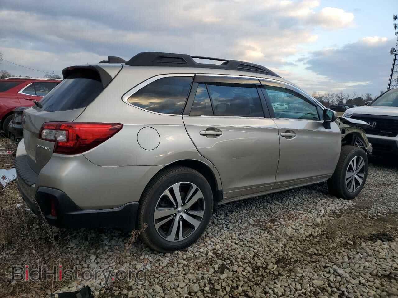 2019 SUBARU OUTBACK - VIN: 4S4BSANC9K3352664 - Фото 3
