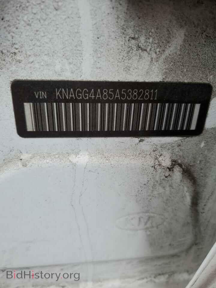 2010 KIA OPTIMA - VIN: KNAGG4A85A5382811 - Фото 12