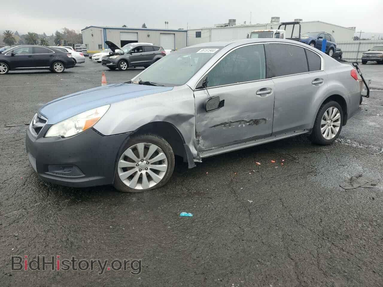 Photo 4S3BMBK66A3242995 - SUBARU LEGACY 2010