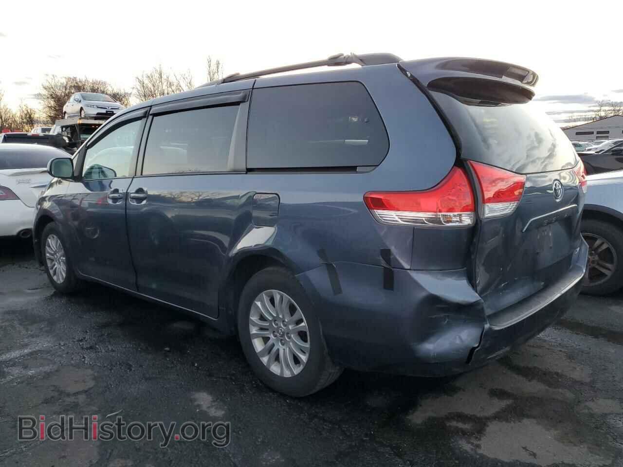 2013 TOYOTA All Models - VIN: 5TDYK3DC8DS394689 - Photo 2