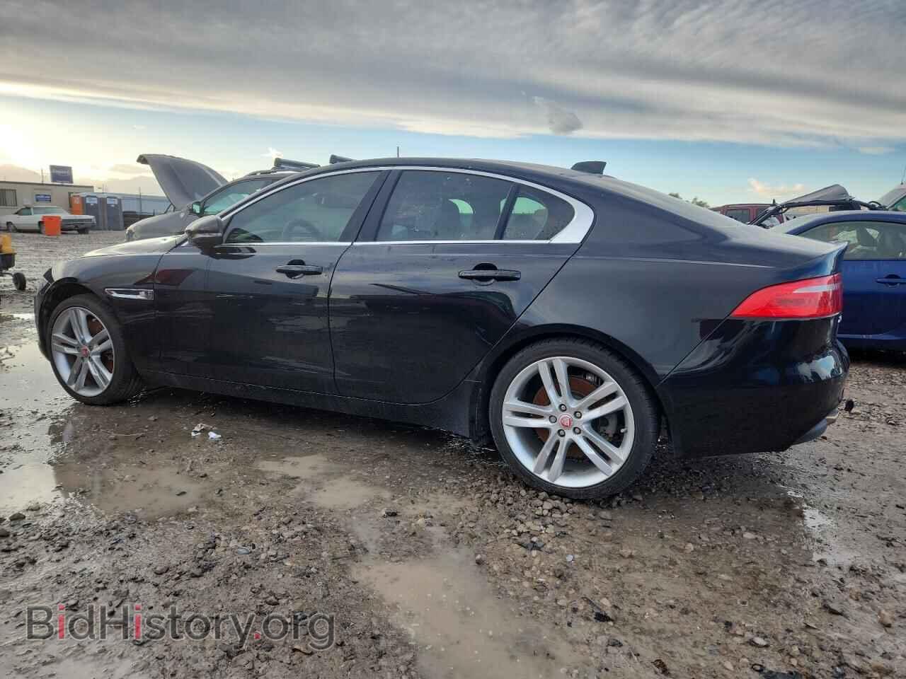 2017 JAGUAR XE - VIN: SAJAK4BV7HA945954 - Фото 2