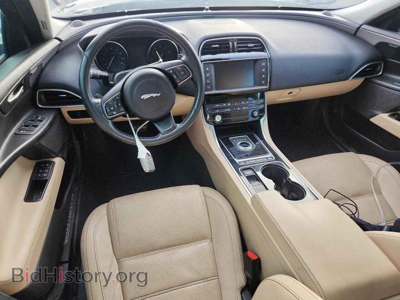 2017 JAGUAR XE - VIN: SAJAK4BV7HA945954 - Фото 8