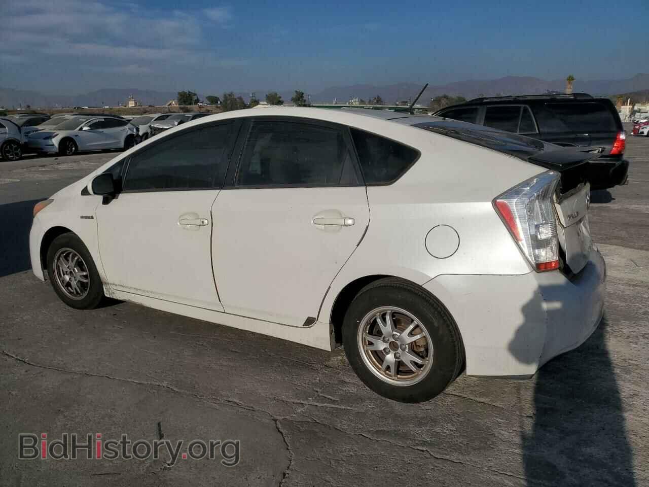 2011 TOYOTA PRIUS - VIN: JTDKN3DU9B0254768 - Фото 2