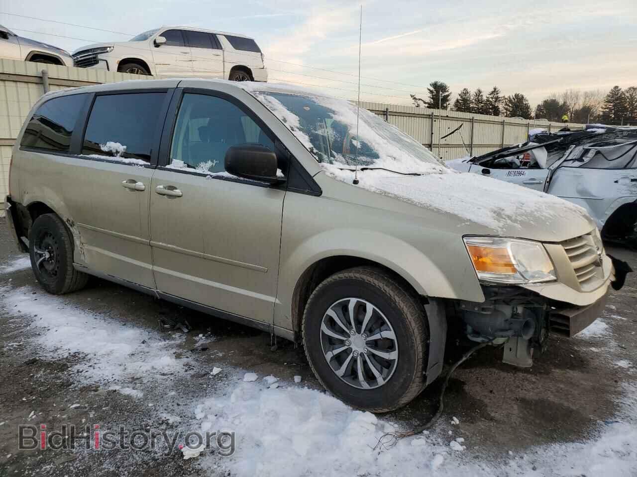 2010 DODGE All Models - VIN: 2D4RN4DE5AR259809 - Photo 4