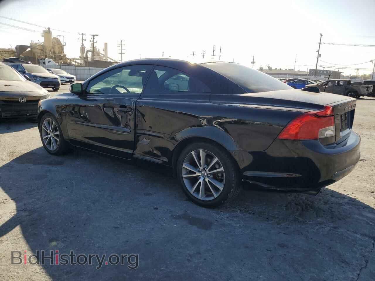 2012 VOLVO C70 - VIN: YV1672MC1CJ126589 - Фото 2